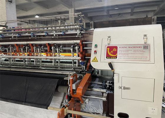 82 pulgadas Máquina de acolchado de agujas múltiples Alta precisión y rendimiento suave 3 filas de agujas