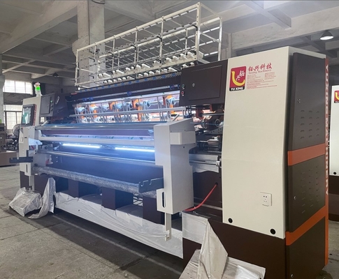 1500 RPM 300 M/H Máquina para hacer colchones de esponja sin lanzadera para uso de colchas