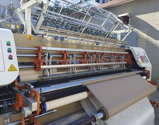 12 pulgadas modelan 3 barras de la aguja automatizaron la manta de la máquina que acolcha que hace la máquina