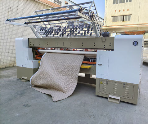 Los lechos automatizaron anchura que acolchaba de costura y que acolchaba de la máquina los 2.45m