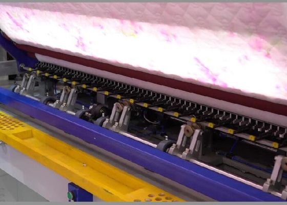 Máquina para coser y cubrir mantas de tela de agujas múltiples