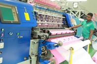 La lubricación automática 1200RPM automatizó la máquina que acolchaba para la ropa