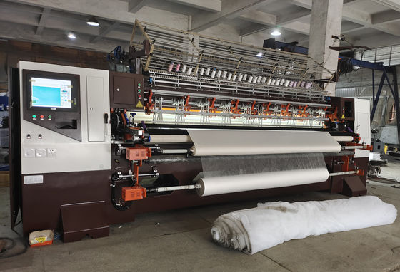 máquina que acolcha de la aguja 1400rpm de la puntada multi de alta velocidad de la cerradura 112 pulgadas para la materia textil casera